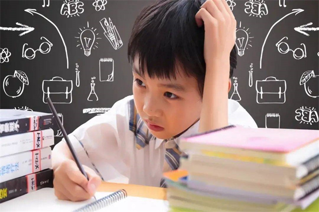 坚持哪些习惯可以提高语文成绩（喜欢阅读） 