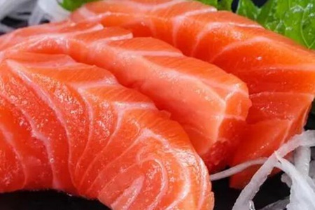女人掉头发吃什么调理？这五个食物改善女人秀发枯燥易