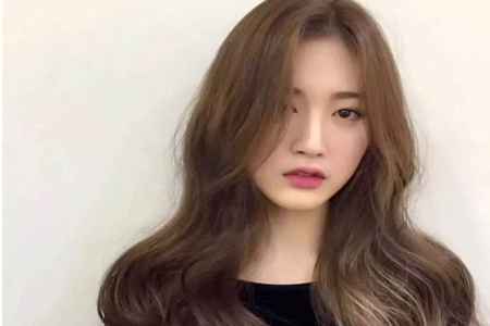 美眉如何选择流行发型？时髦女士发型推荐别再错过