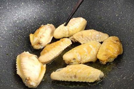 可乐鸡翅的做法，可乐鸡翅的家常制作方法