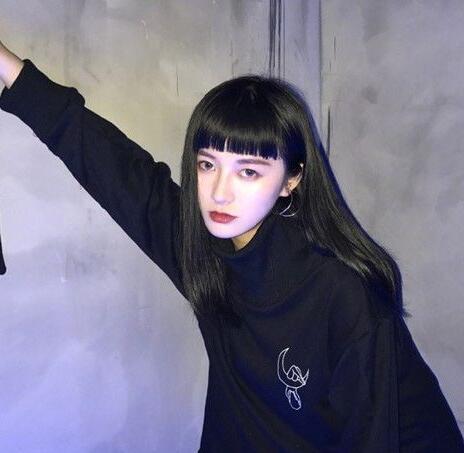 最新清新韩范中长发2023款