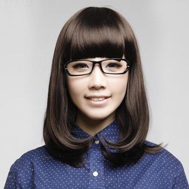 漂亮甜美女生直发做内扣发型 甜美可爱超级美