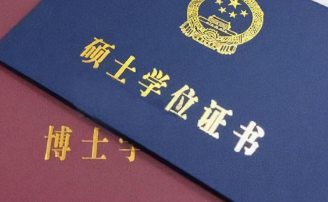 ​硕士爸爸解一年级数学题急出汗 是硕士学历太“水”还是题难？ 