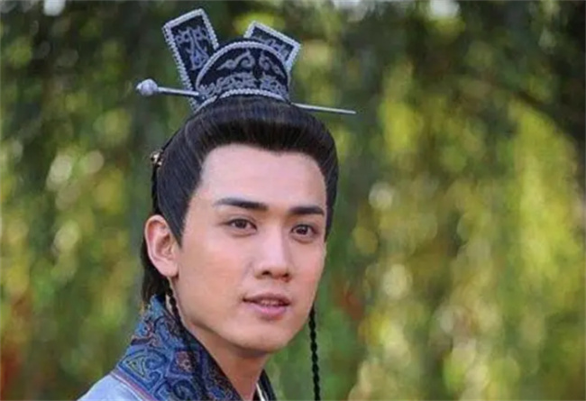 ​杨玉环被李隆基霸占之后，儿子为什么不反抗 