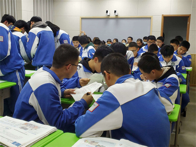 高中生怎么提高成绩 