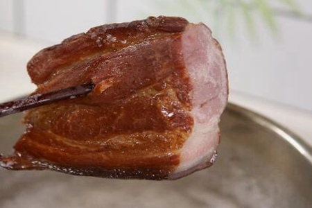 腊肉怎么做好吃？蒜苗炒腊肉的正宗做法
