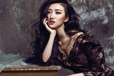 如何改变化妆风格？甜美烟熏妆霸气应战