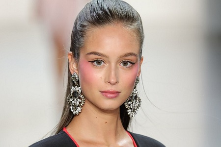 春秋时装周 Tadashi Shoji ，水彩系和风妆容大放光彩