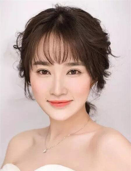 2023下半年新娘发型推荐 韩式新娘发型