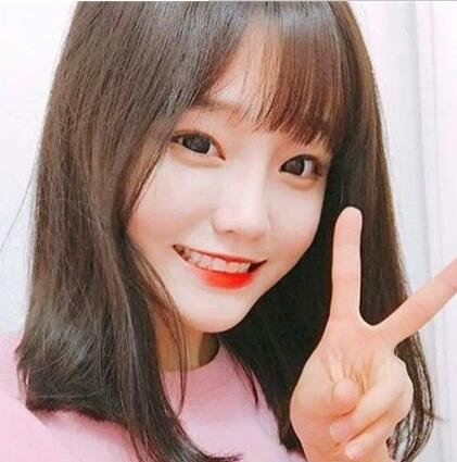 韩国妹子今年最爱的齐肩中长发型
