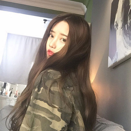 女生中分长直发发型 气质中分+长发超美