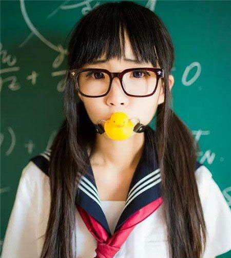 清纯首选女神直发 初恋女生发型