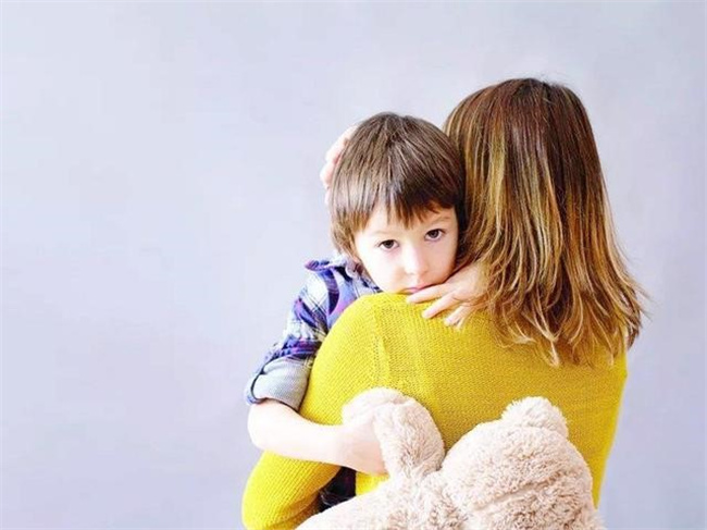 孩子过于依赖父母怎么办 如何应对 