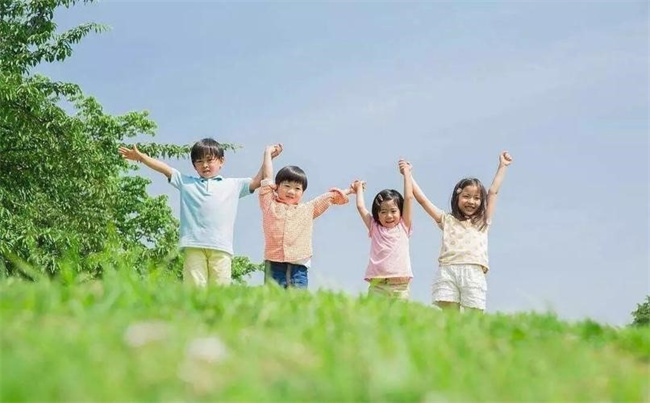 ​乖巧的孩子长大后更痛苦吗 为什么 
