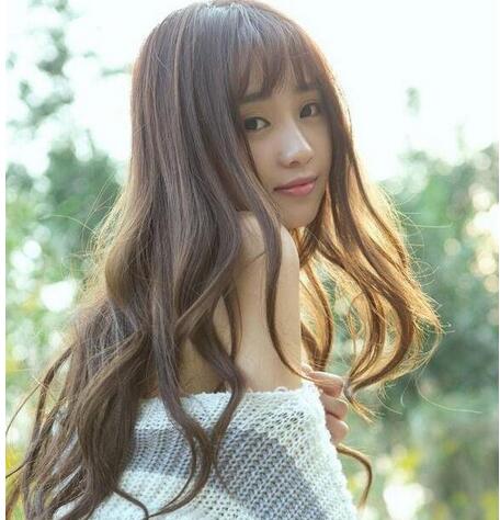 中长波浪卷怎么弄好看 女生显瘦好看的中长波浪卷发型