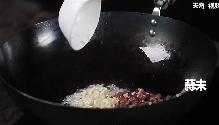 肉末榄菜炒笋丝怎么做 肉末榄菜炒笋丝的做法 