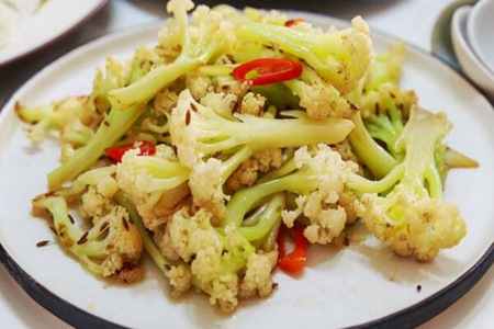 花菜怎么做好吃？这三个花菜的做法大全