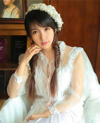 学生麻花辫发型 文艺双马尾编发
