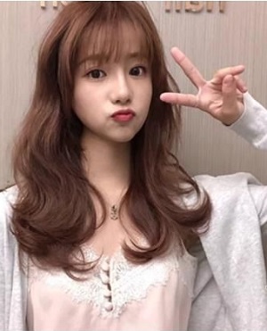 2023烫发流行什么发型 最爆款头发懒人仙女烫