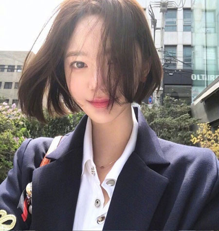 韩式中分短发 为你打造轻熟知性风