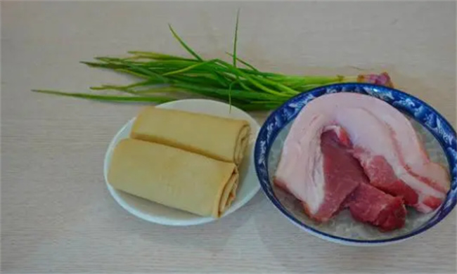 广式豆皮肉卷做法 配方和步骤全告诉你 厨房小白也能学会 