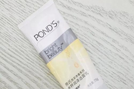 适合油皮使用的洗面奶推荐，正确选择避免踩雷