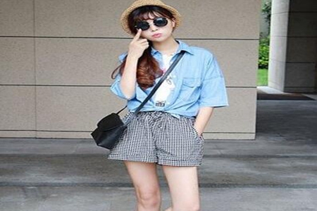 小个子女生如何穿衣搭配，这三款清新少女可盐可甜穿搭