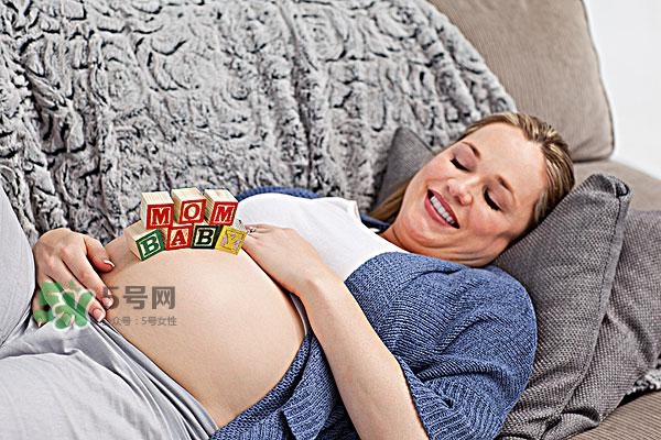 胎动几个月最活跃？胎动多少次算正常？