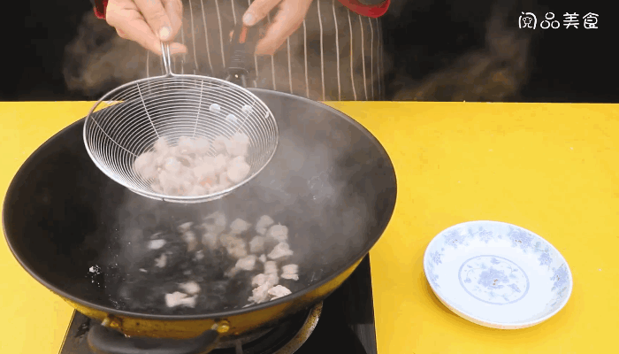 鹌鹑蛋烧兔肉的做法，鹌鹑蛋烧兔肉怎么做 