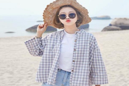 格子上衣搭配什么裤子好看，这三款穿搭时尚百搭又高级感满满