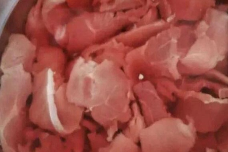 锅包肉怎么做好吃又脆？锅包肉的家常做法
