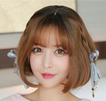 二次元可爱学生波波短发发型女