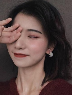 时尚露耳短发发型女 清爽又减龄