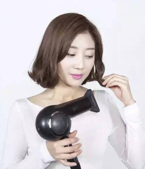 2023年流行这些女生短发发型 美炸了