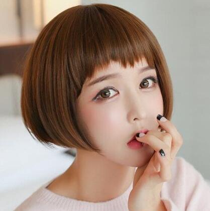 二次元可爱学生波波短发发型女