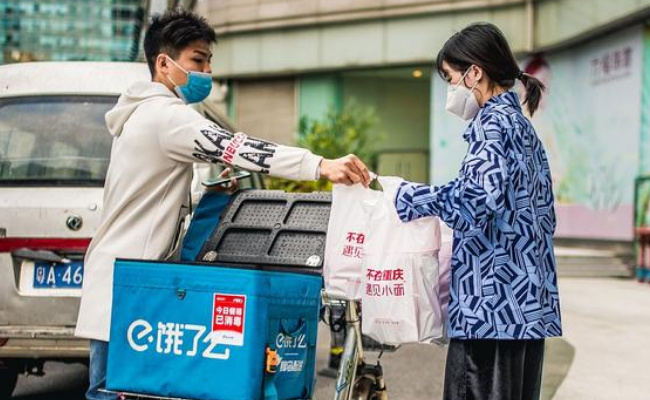 服务：从“送外卖”到“送万物” 即时物流蓬勃兴起 有多方便？ 