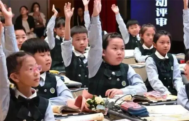 10岁孩子语文成绩次次拿第一 全靠3个学习方法 可直接参考 