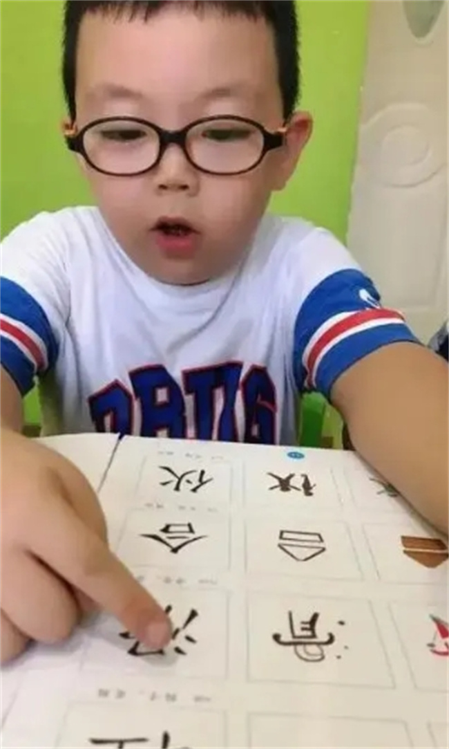 学龄前孩子有必要提前识字吗？听听过来人的经验，别走弯路了 