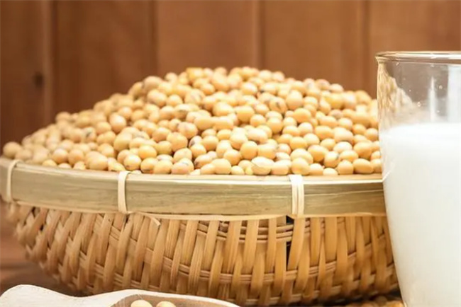 4种食物女人常吃补充雌激素 皮肤水嫩气色好 