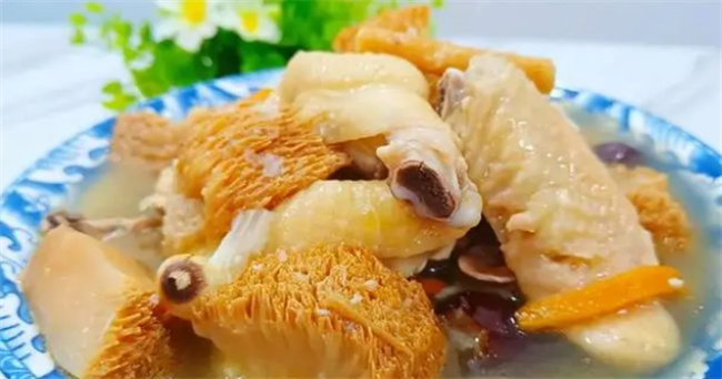 胃不好 3种食物换着吃 助消化修复胃黏膜 