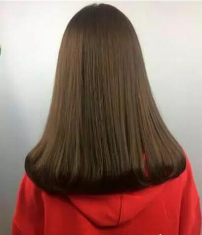 2023流行女神扣烫发发型及颜色合集