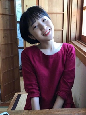 年轻显嫩的发型  让你变身为妙龄少女