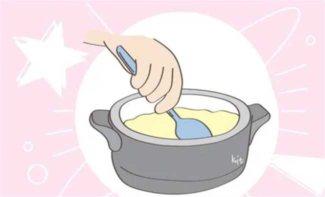 孩子在一岁之前 这几种辅食尽量少吃 各位妈妈要知道 