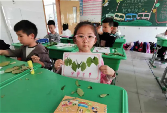 用土豆泥做实验 用叶子画画 学 原来还可以这样上 