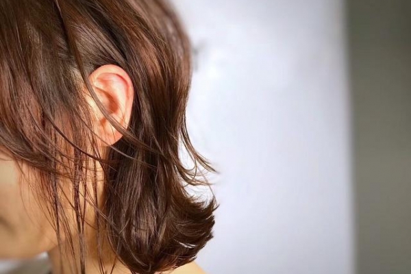 女生染发颜色，这几款比较潮流时尚