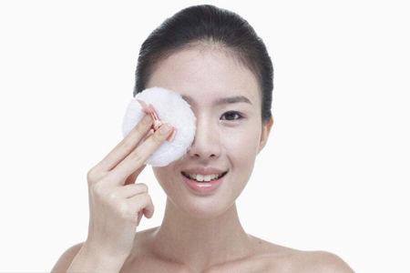女生显年轻的化妆方法，让你保持青春感