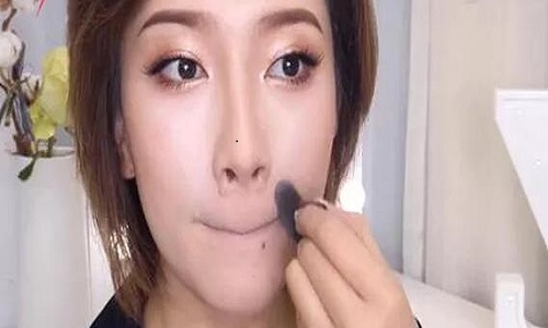 帅气十足的欧美妆，女孩还不赶快学起来