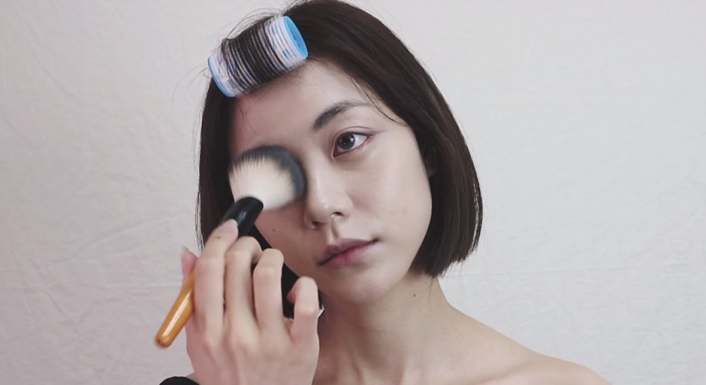 韩系无辜妆容怎么画 无辜妆容化妆步骤