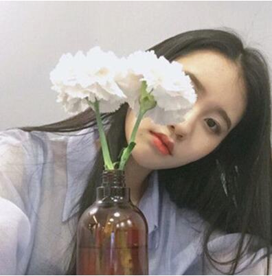 清纯长发无刘海气质女发型