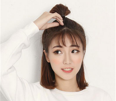 半丸子头适合什么刘海 选对刘海才加分